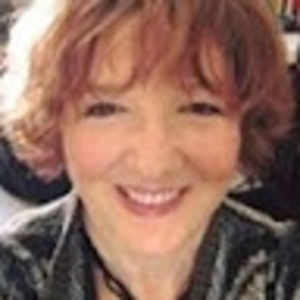 Meet your Posher, Dee